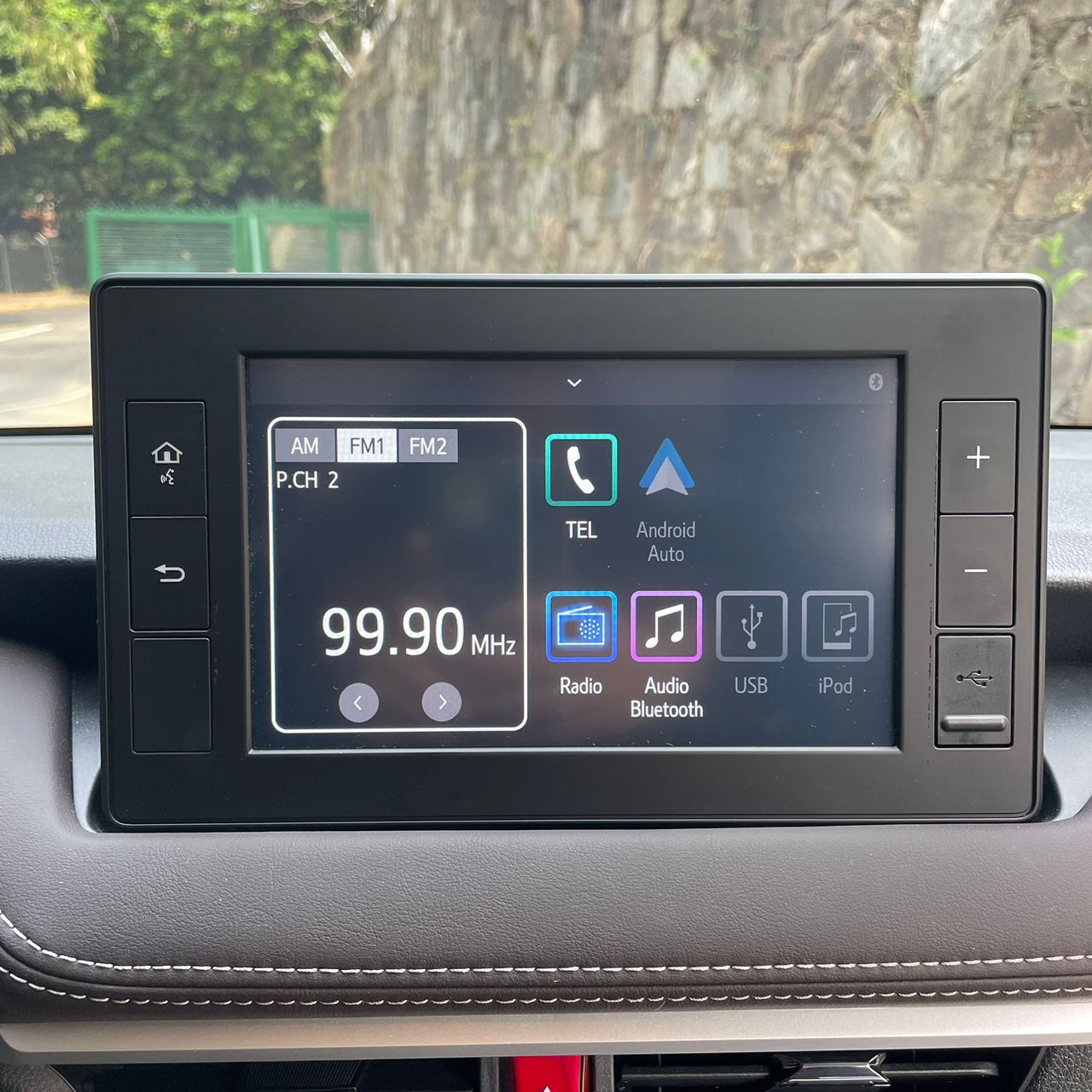 TOYOTA YARIS 2024