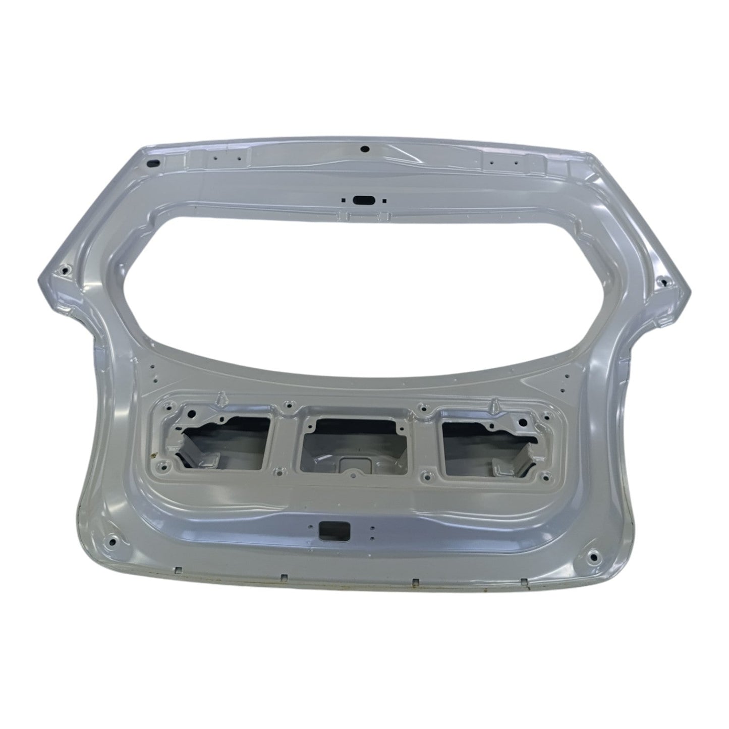 VISTA POSTERIOR PUERTA MALETA DE SUZUKI ALTO 2012-2019 OEM