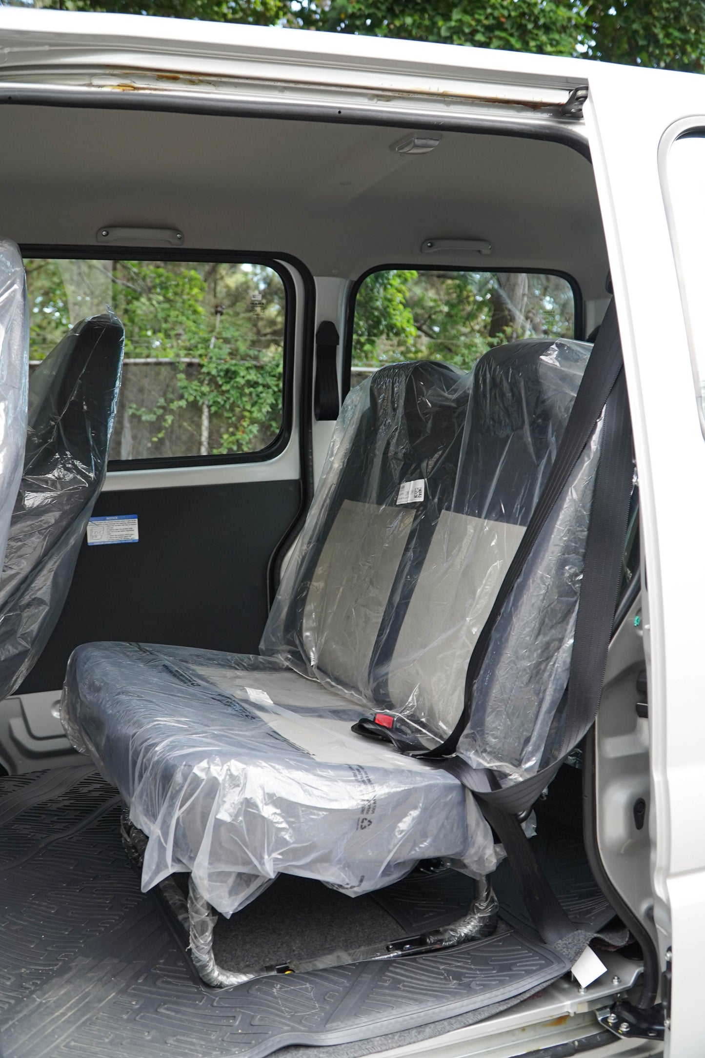 SUZUKI EECO PASAJERO 2025