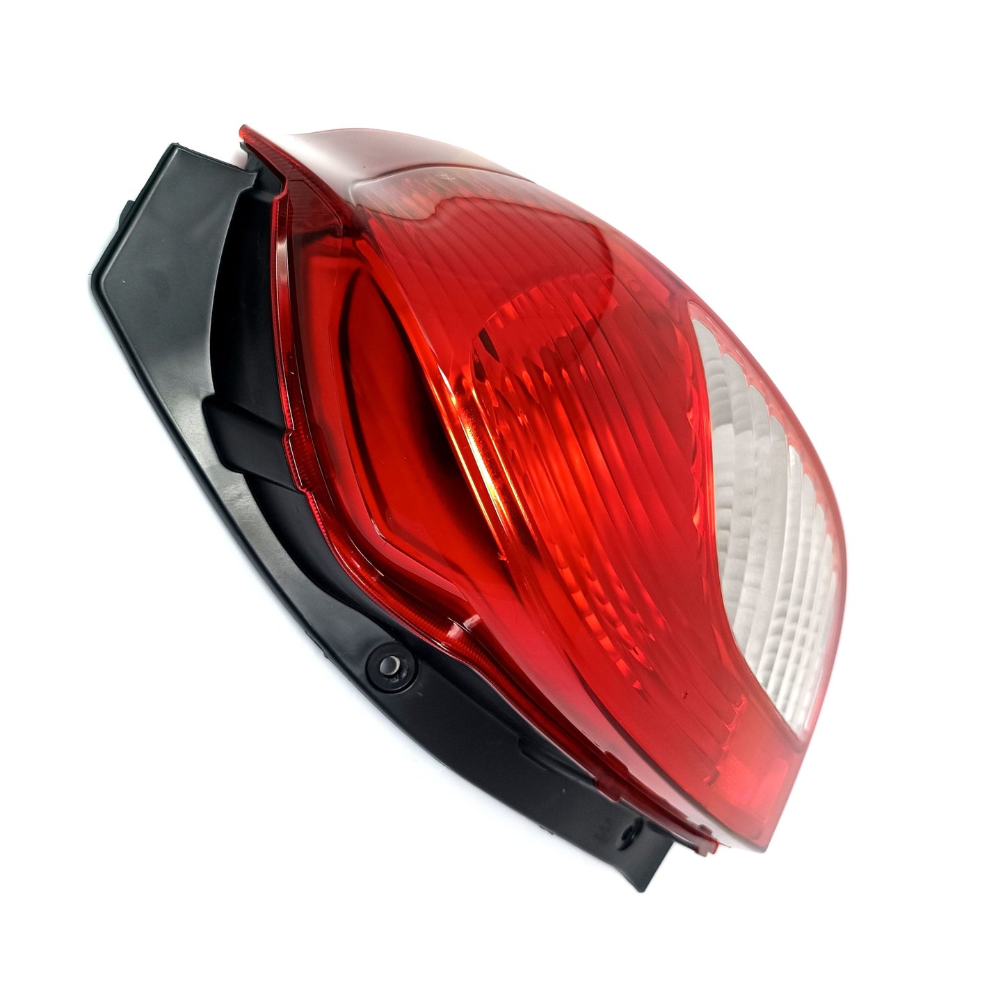 FARO TRASERO DERECHO SUZUKI ALTO GLX 2013-2023 GENUINO