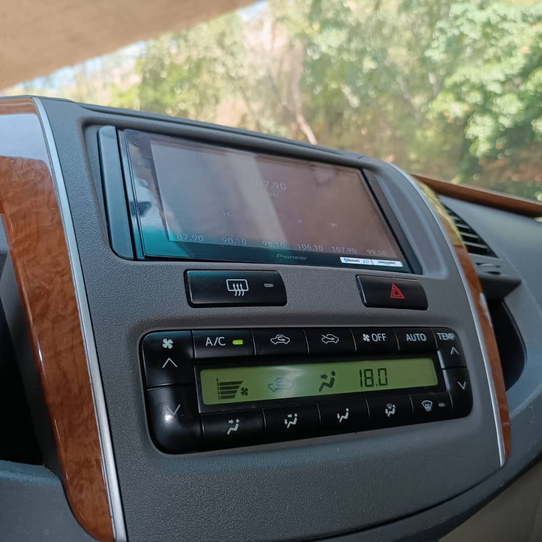 TOYOTA FORTUNER 4X4 2010