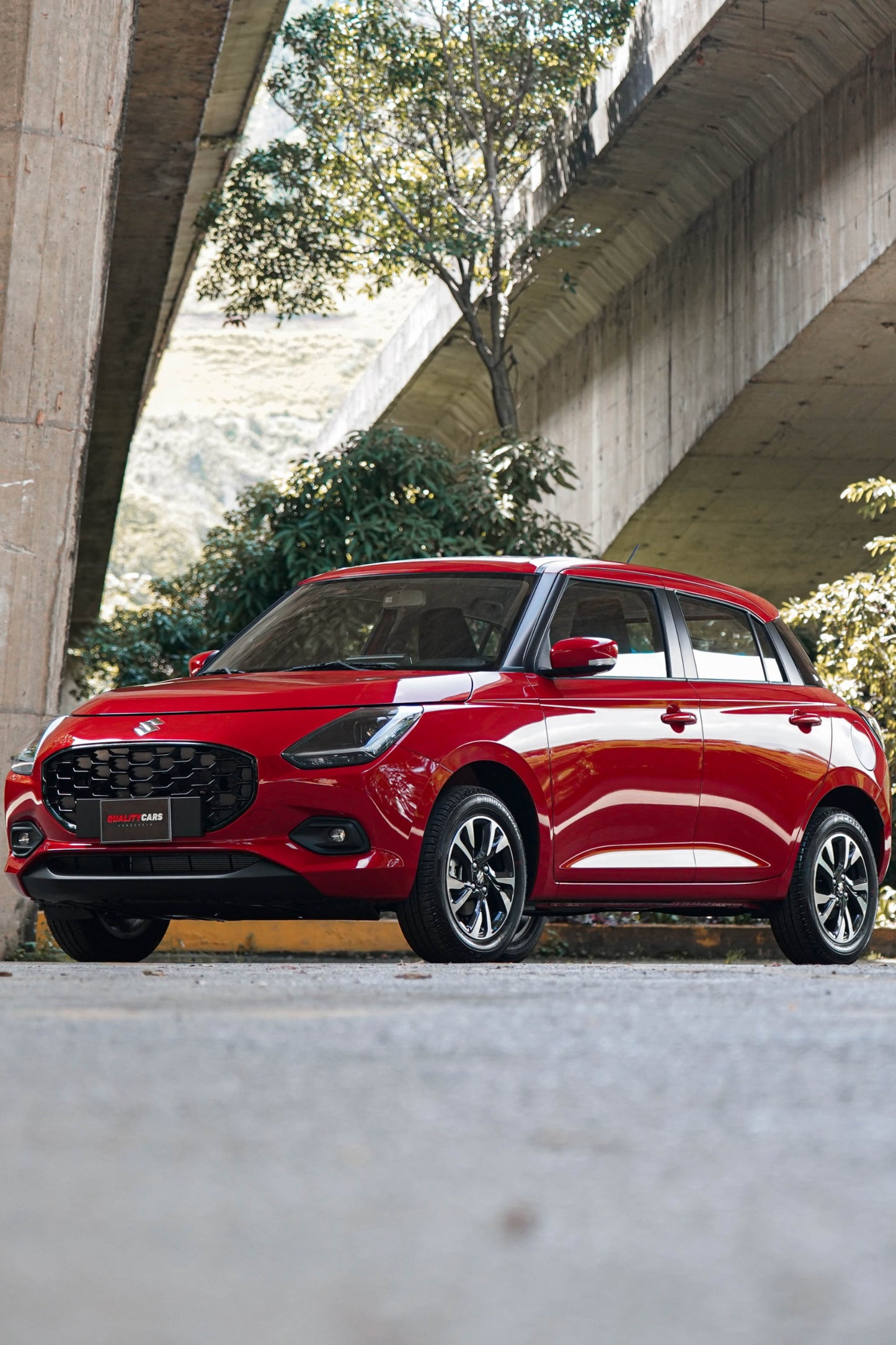 SUZUKI SWIFT GLX 2025