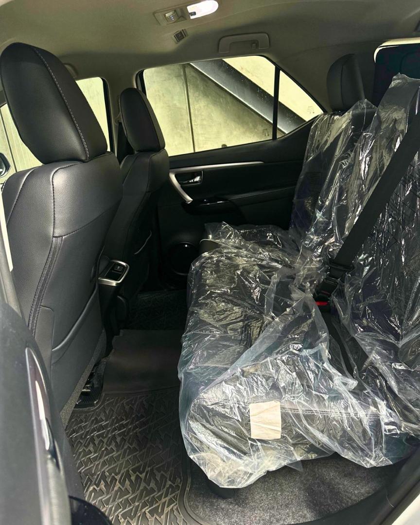 TOYOTA FORTUNER SW4 2025
