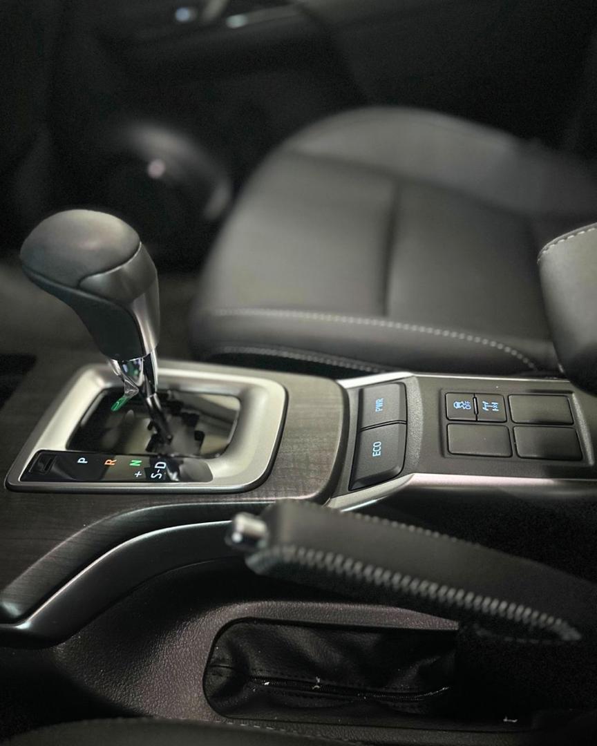 TOYOTA FORTUNER SW4 2025