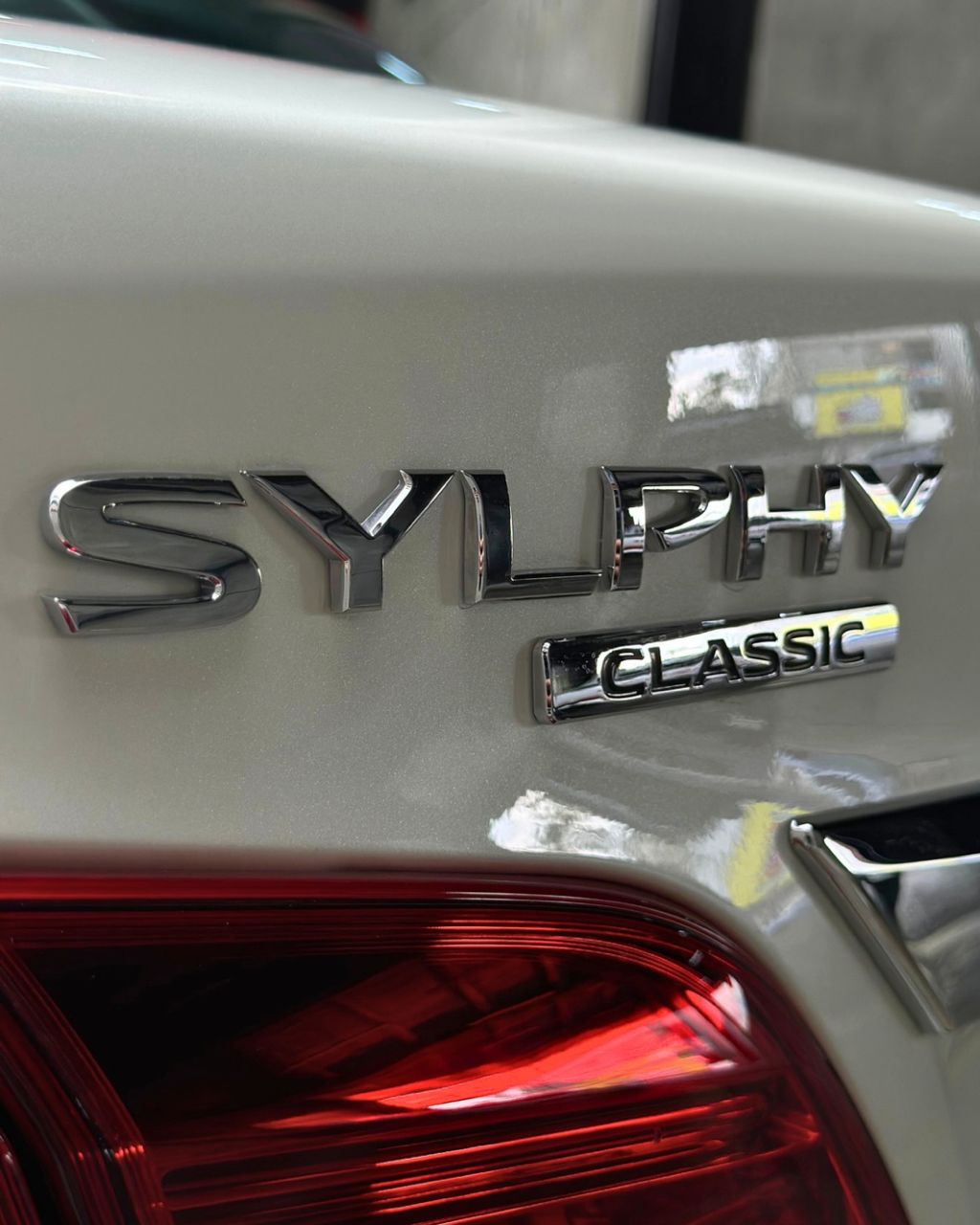 NISSAN SYLHPY CLASSIC