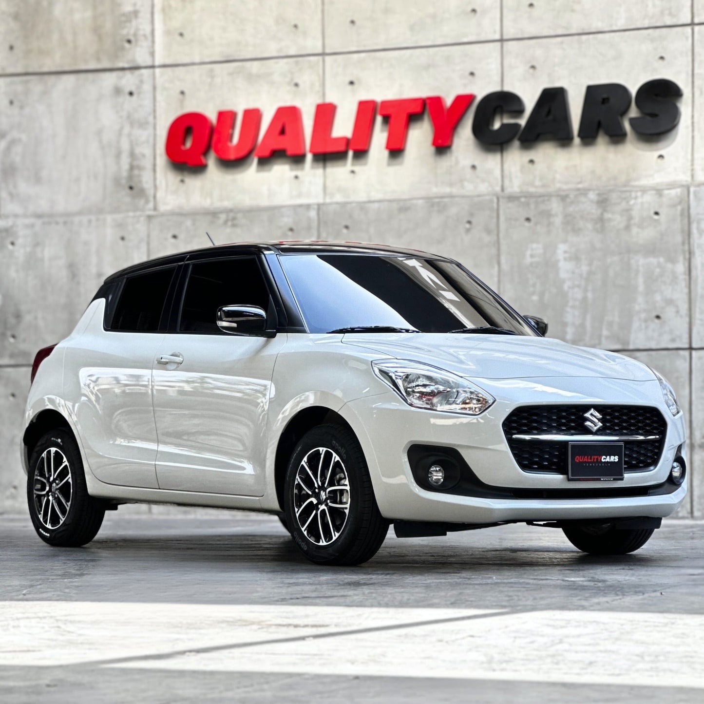 SUZUKI SWIFT GLX 2024