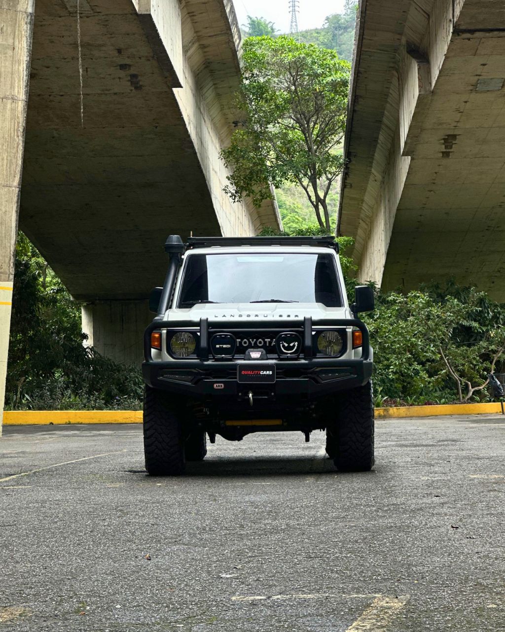 TOYOTA LAND CRUISER SERIE 79 - 2025