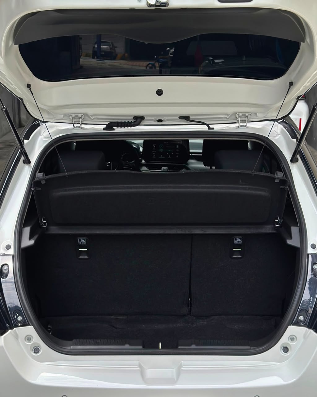 SUZUKI SWIFT GLX 2025
