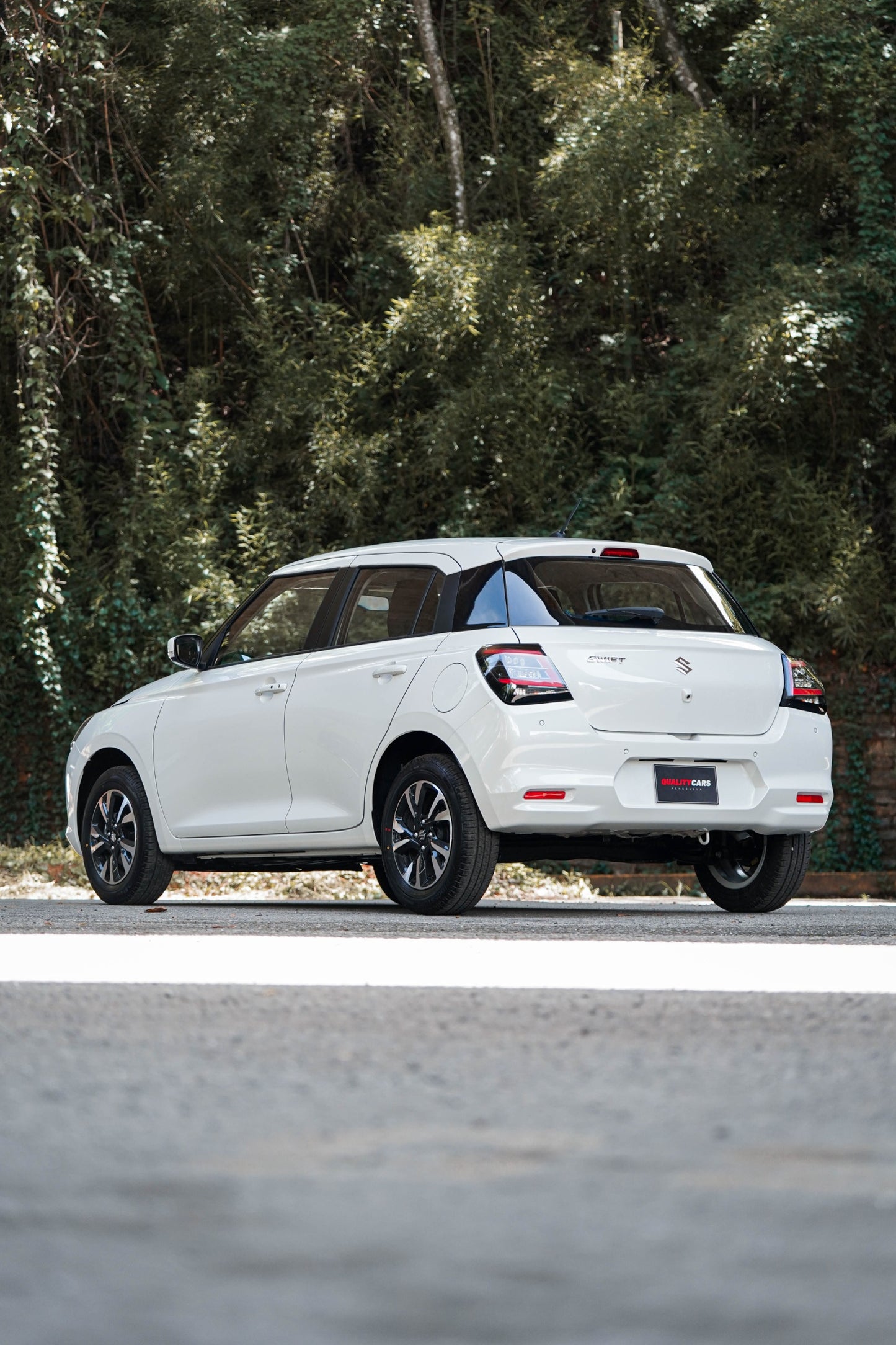 SUZUKI SWIFT GLX 2025