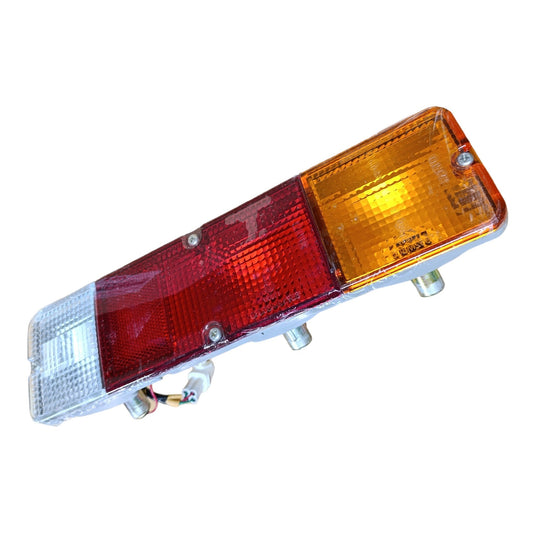 FRENTE DE FARO TRASERO DERECHO SUZUKI SUPER CARRY 2016 2025 ORIGINAL