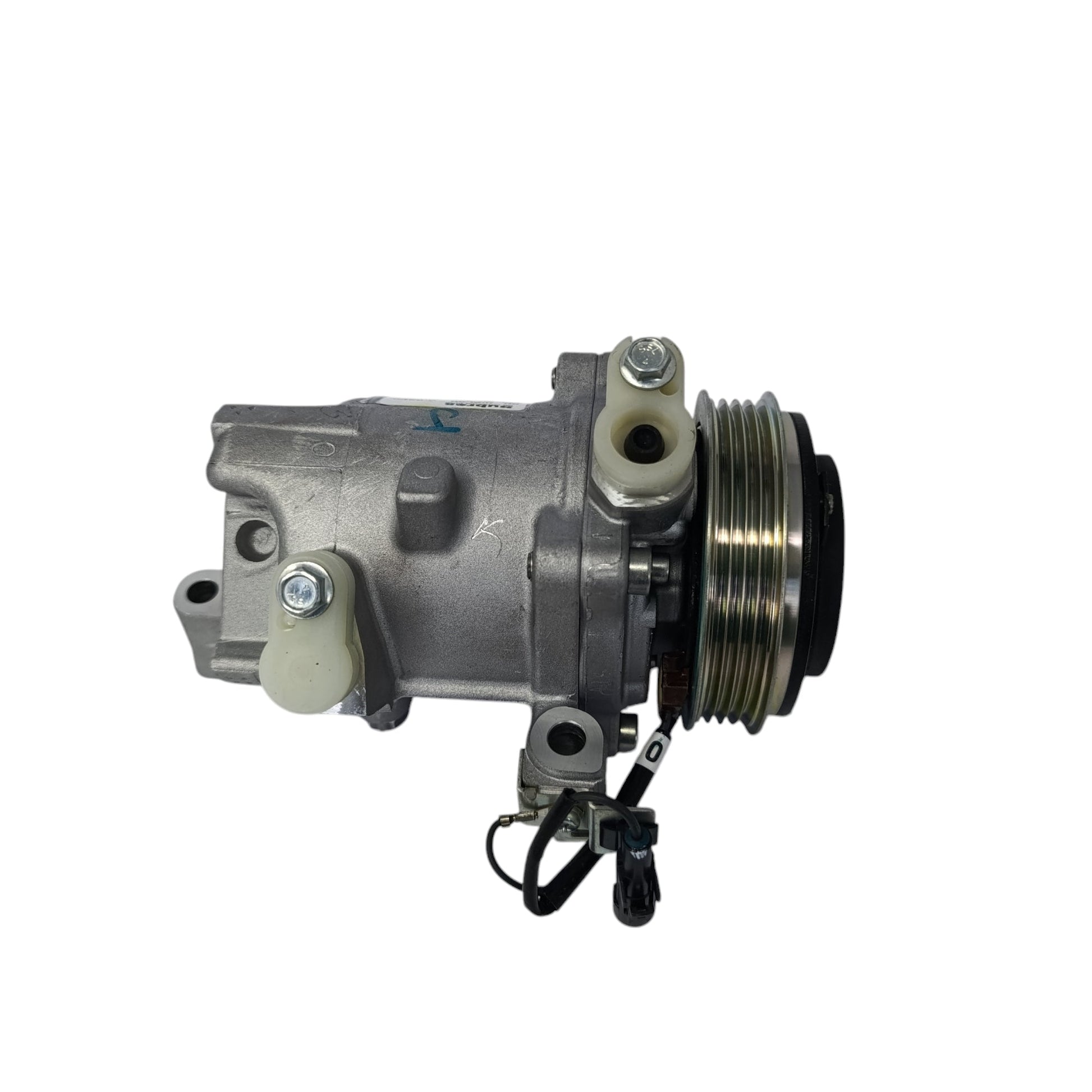 VISTA LATERAL DE COMPRESOR SUZUKI CELERIO WAGON R 2021-2026 OEM