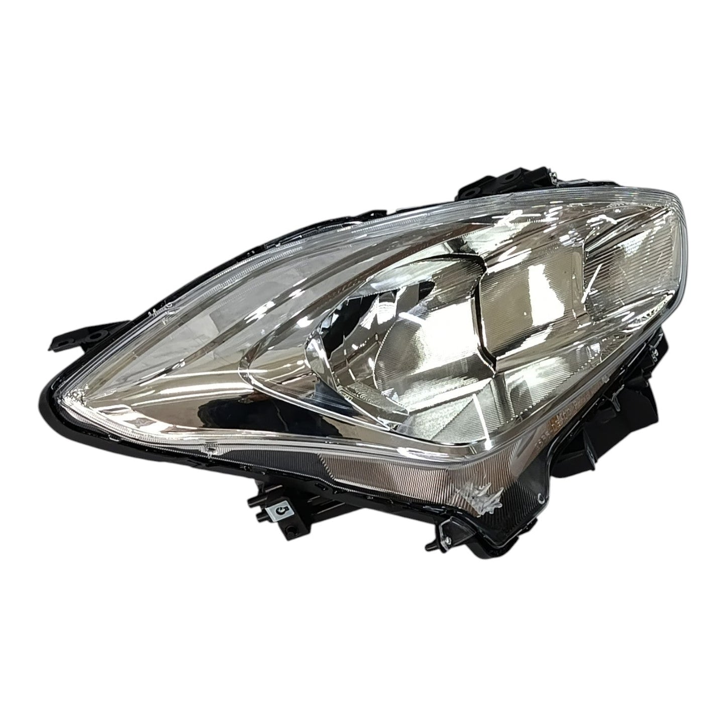 VISTA LATERAL DE FARO DELANTERO DERECHO SUZUKI SWIFT 2018 2023 OEM