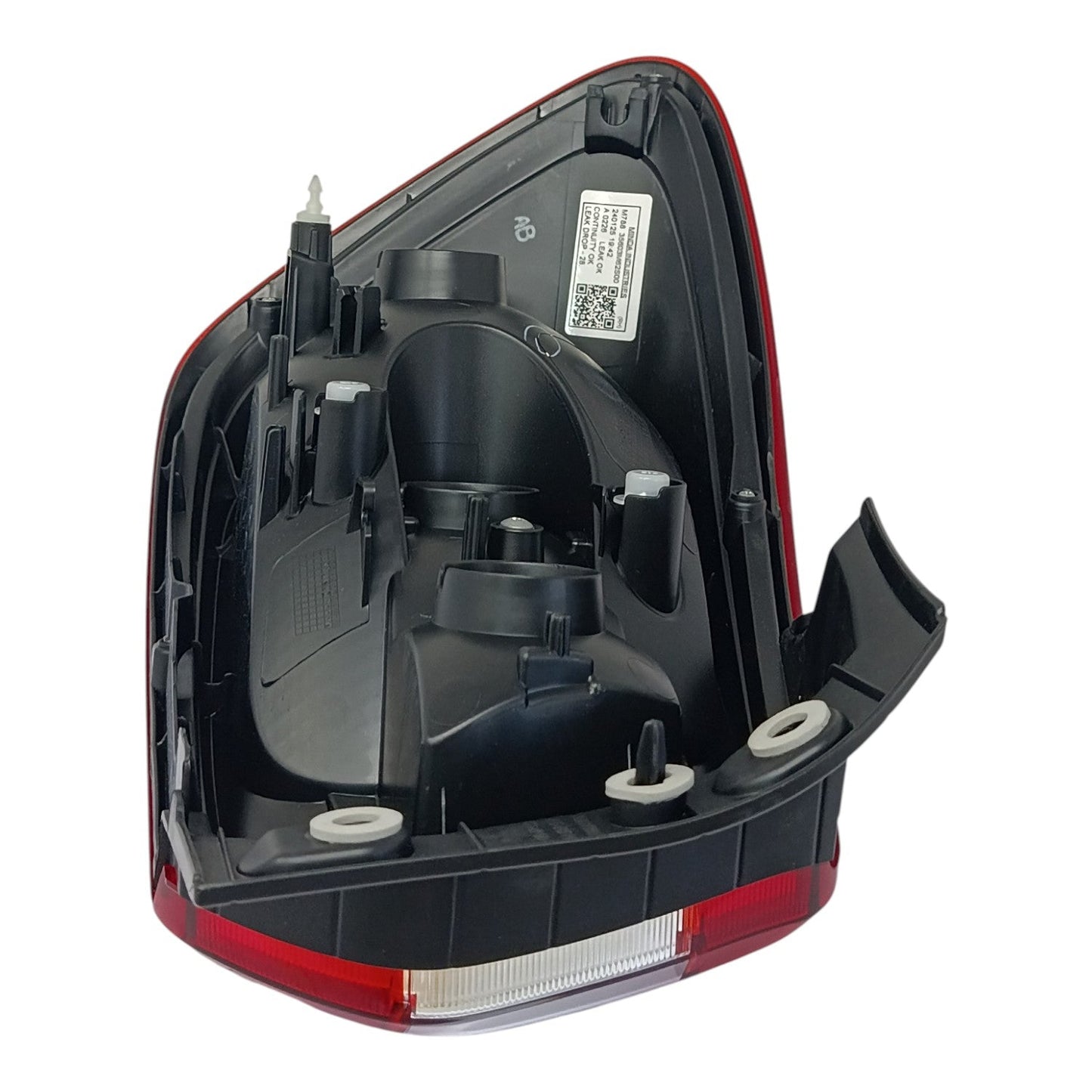 VISTA POSTERIOR DE FARO TRASERO DERECHO SUZUKI SPRESSO 2019 2025 OEM