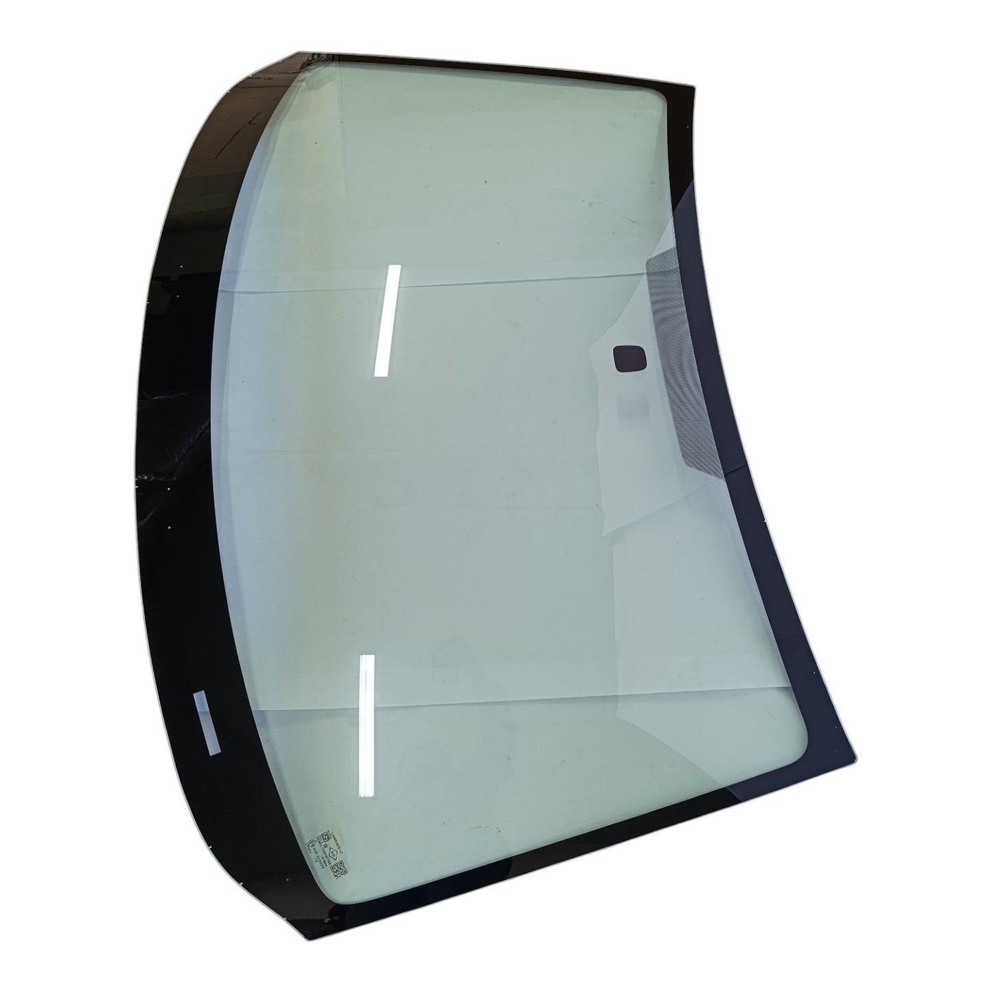 VISTA VERTICAL DE VIDRIO PARABRISAS DELANTERO SUZUKI FRONX BALENO 2022-2025